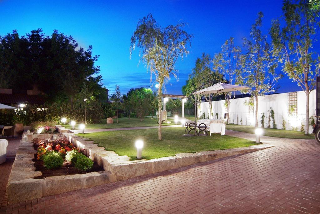 קלמוצ'ה Hotel Fidalgo מראה חיצוני תמונה