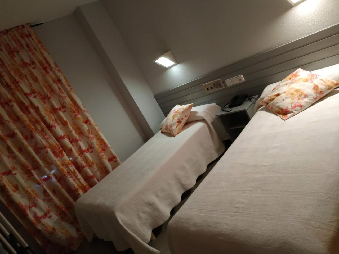 קלמוצ'ה Hotel Fidalgo מראה חיצוני תמונה